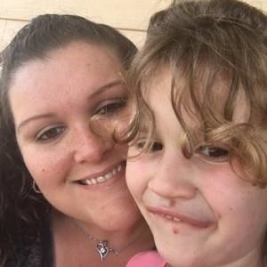 Meet your Posher, Kimberly